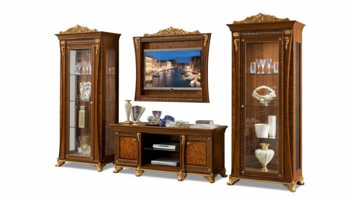 Set bestehend aus 4 Deeler: Wohnzimmer-Ensemble, 2x Vitrin, TV-Rahmen aus Holz, Luxus Garnitur Grupp Italien.