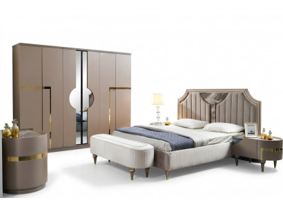 Schlofkummer Bett Nuetsdësch Kleederschaf Kommode Hocker Garnitur Set 6 Deeler Nei