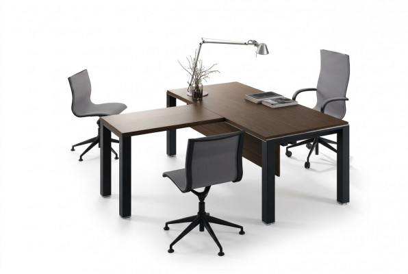 Schreifdësch Dësch mat Besprechnungsdësch Chefdesk Frezza Büro Ariichtung Miwwelen
