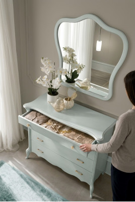 Kommode mat 4 Tiräng Sideboard wäiss Anrichte Schaf Anrichten Kommoden