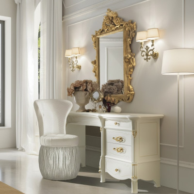Make-up-Dësch Spigel Hocker Kommode Schlofkummer Kommode Barock Rokoko 3 Deeler nei