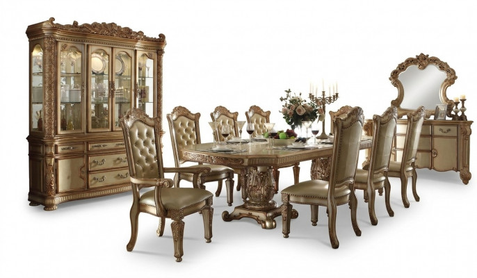Royale Chesterfield Iesszëmmer Set Edel Iessdësch mat Chesterfield x8 Stull.