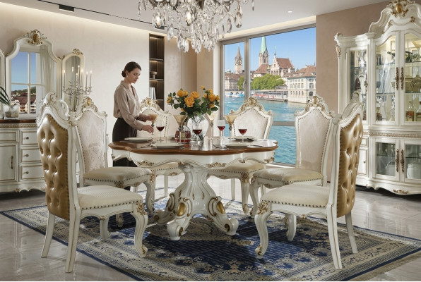 Kinnekräichlech Iesszëmmer Garnitur Barock Rokoko Stil - Dësch & 8x Chesterfield Still