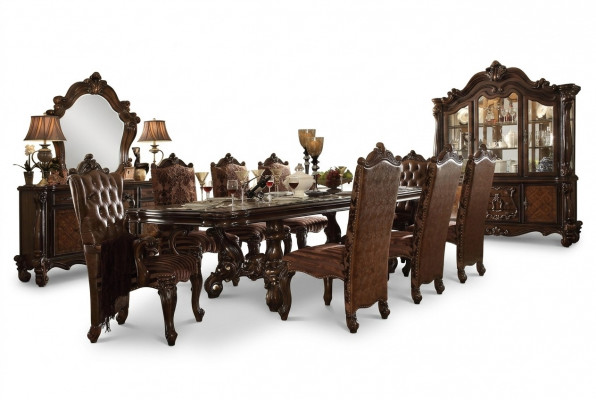 Klassescht Komplettsset Iessdësch + x6 Chesterfield Still Iesszëmmer Garnitur