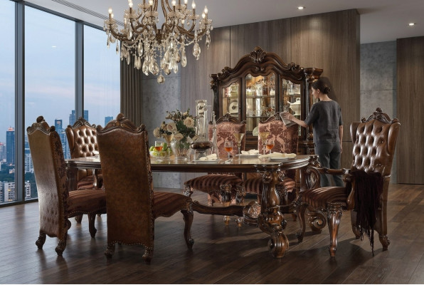 Kinneken Iessdësch Dësch Holz Dëscher Klassesch Barock Rokoko Iesszëmmer