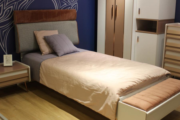 Kannerzëmmer Set, Jugendzëmmer Bett + Nuetsdësch Modern Set Bett 2-Deeler. Nei
