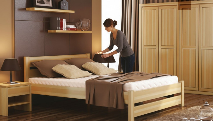 Schlofzëmmer Set Komplett 5tlg. Bett Richteg Nuetsdëscher Massiv Holz Miwwelen Nei
