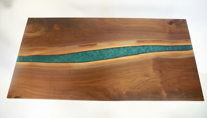 Massivt Holzwierk Epoxy Harz Floss Dësch Schwaarz Waasser Dëscher Epoxy Miwwelen Solid