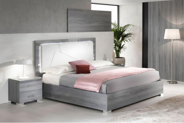Schlofzëmmer Set Bett 2x Nuetsdëscher 3tlg. Italienesch Miwwelen Luxus Hotel Nei