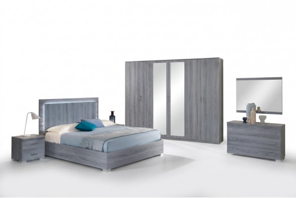 Miwwelen Schlofzëmmer Set Bett 2x Nuetsdësch Kommode Spigel Kleederschaf 6 Deeler.