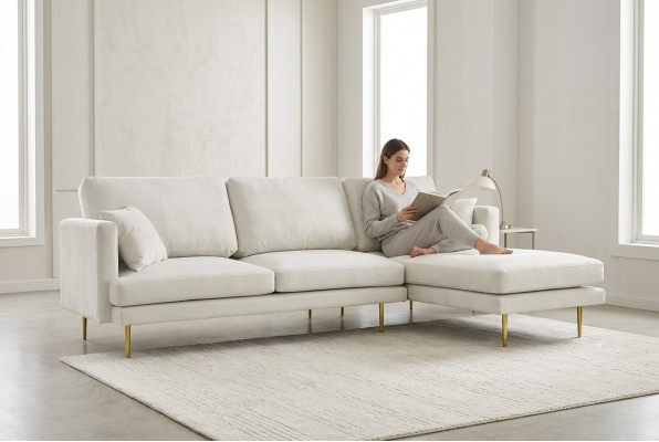Eleganz a Wäiss fir Ären exklusive Designer Sofa am luxuriéisen L-Form Stil.