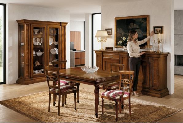 Kompletten Iessdësch 4 Stull Iesszëmmer Set Iess Grupp Holz Set Vitirine Kommode