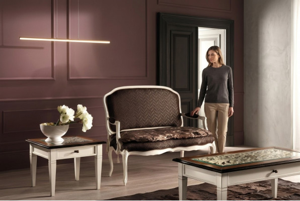 Niewentafel Kaffisdësch Design Dësch Wunnzëmmertafel Dëscher Couchdësch Massiv