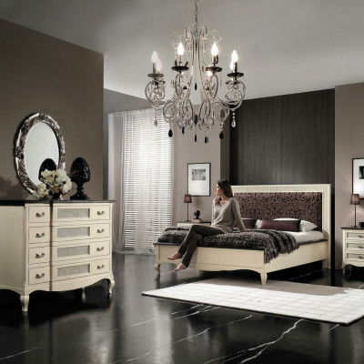 Luxus Schlofzëmmer Set 4tlg. Bett 2 Nuetsdëscher Kommode Massivholz Miwwelen Italien