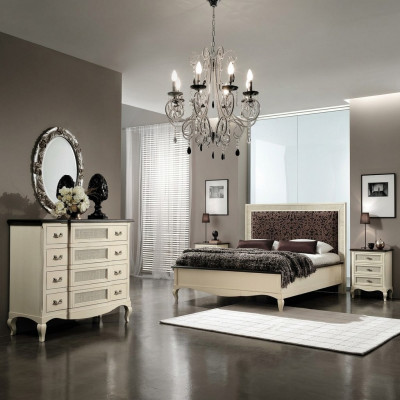 Luxus Schlofzëmmer Set 4tlg. Bett 2 Nuetsdëscher Kommode Massivholz Miwwelen Italien