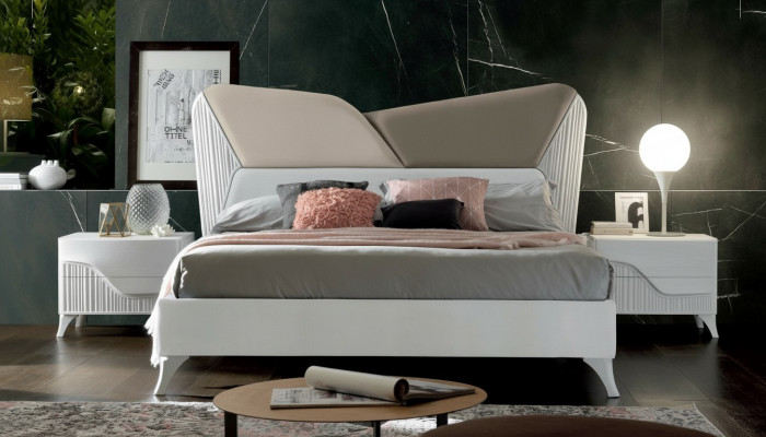 Bett, Bettkaste, Duebelbetter, Bettgestell, Better, Duebel, Bettrahmen, Holz, Hotel, Neit