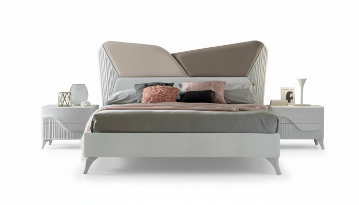 Bett, Bettkaste, Duebelbetter, Bettgestell, Better, Duebel, Bettrahmen, Holz, Hotel, Neit