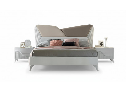 Bett, Bettkaste, Duebelbetter, Bettgestell, Better, Duebel, Bettrahmen, Holz, Hotel, Neit