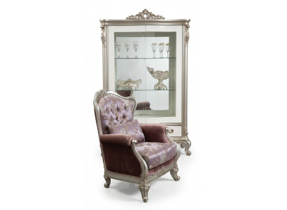 Klassesche Fauteuil mat Blummenmuster Lila Sofaeenzer Barock Rokoko