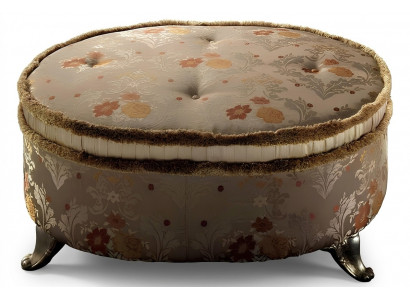 Ovalen Dësch Chesterfield Polster Fotell Fousshocker Ottomane Sofa Bäistell Ronn