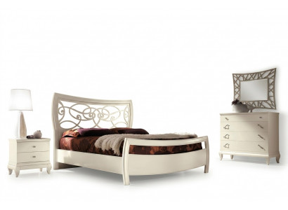 Schlofkummer Bett Nuetsdësch Kommode Spigel Garnitur Grupp Better Set 5 Deeler.