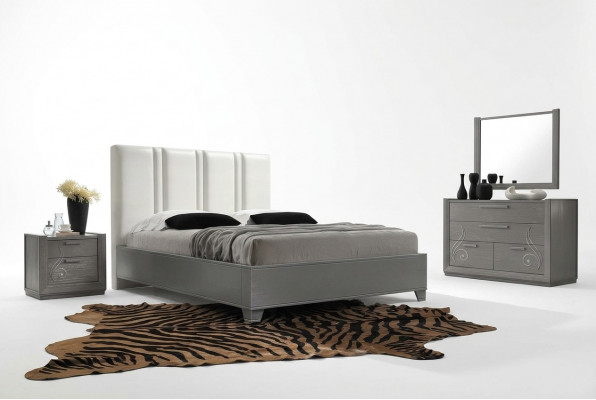 Luxus Set Schlofzëmmer Bett Nuetsdësch Kommode Spigel Grupp Garnitur Nei 5 Stéck.