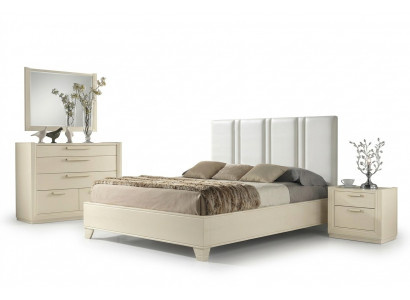 Garnitur Set Schlofzëmmer Bett Nuetsdësch Kommode Spigel Luxus Holz Design 5-Stéck