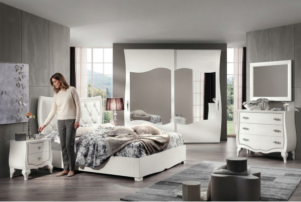 Garnitur Schlofkummer Bett Nuetsdësch Kleederschaf Kommod Spigel Set 6 Stécker