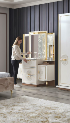 Schminktisch Miwwelen Holz Konsole Italienesche Sideboard Konsolen