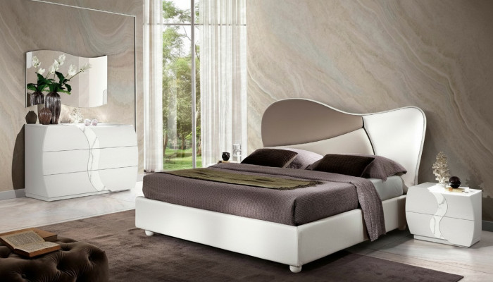 Schlofzëmmer Bett Nuetsdësch Kommode Spigel Luxus Garnitur Duebel Set 5 Stécker. Nei