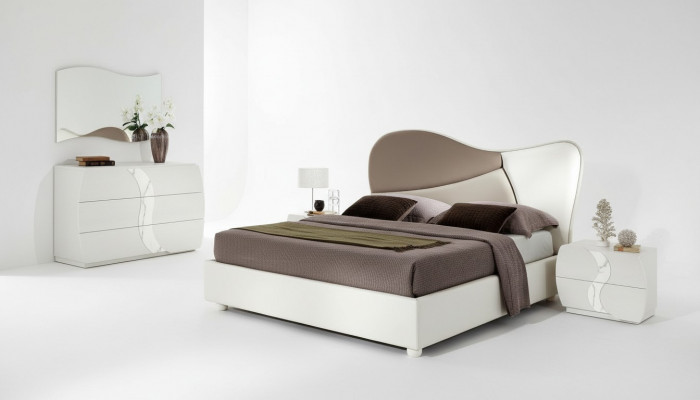 Schlofzëmmer Bett Nuetsdësch Kommode Spigel Luxus Garnitur Duebel Set 5 Stécker. Nei