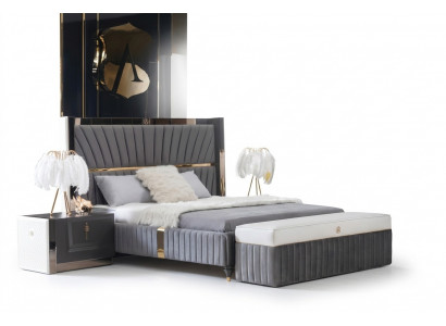 Luxus Bett 180x200cm mat Holz Kappdeel an 2 Nuetsdëscher Italienesch Miwwelen Nei