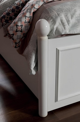 Kannerzëmmer Holz Jugendzëmmer Bett Nuetsdësch Modern Design Miwwelen Nei 2-tlg.