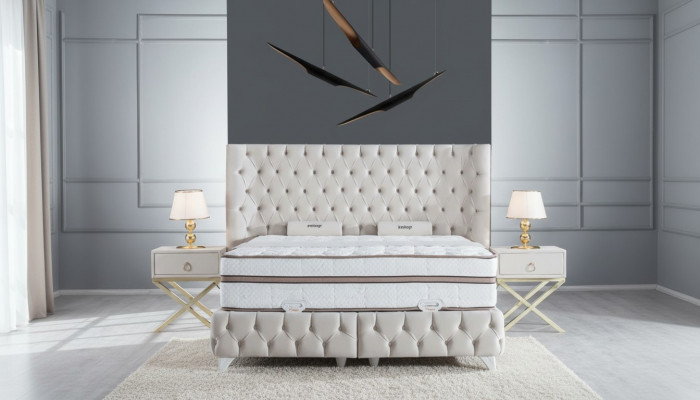 Schlofzëmmer Set Wäiss Boxspring Bett Chesterfield Elegantes 2x Nuetsdëscher 3tlg.