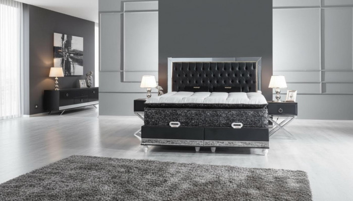 Schlofkummer Set Schwarz Metallbett 2x Nuetsdëscher Luxus Nei 3 Stéck.