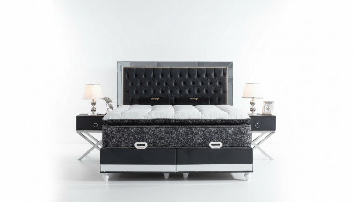 Schlofkummer Set Schwarz Metallbett 2x Nuetsdëscher Luxus Nei 3 Stéck.