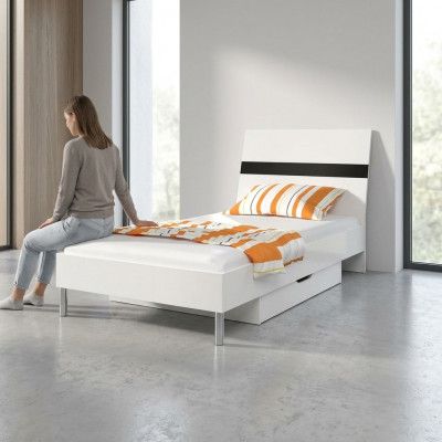 Better Holzdesign Eenzelbett Héichglanz Eenzel Kannerzëmmer Bett Jong Schwaarz