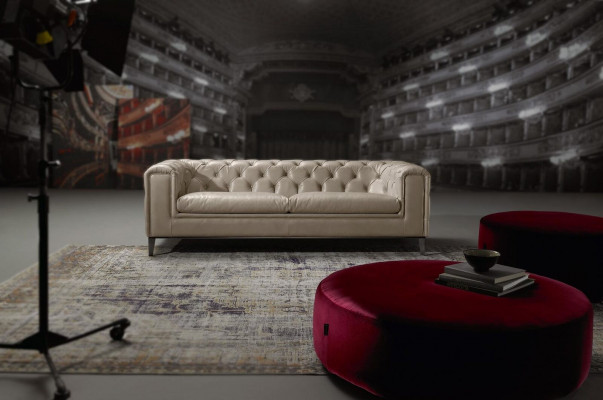 Sofa 3 Sëtz Wunnzëmmer Chesterfield Miwwelen Design Luxus Italieneschen Stil Beige