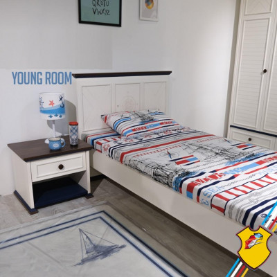 Kannerzëmmer Komplett Set Bett Nuetsdësch Kleederschaf Kommode Spigel 6 Deeler