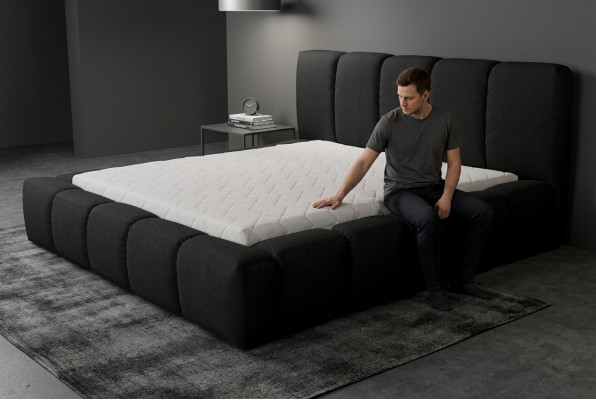Bett Schwaarzt Duebelbett Schlofzëmmer Holzmiwwel Design Gepolstert Miwwelen Stoff