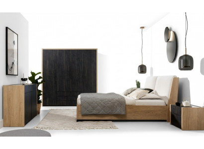 Kleederschafz Schwaarz Holz Schlofkummer Design Modern Miwwelen Garderobeschafz