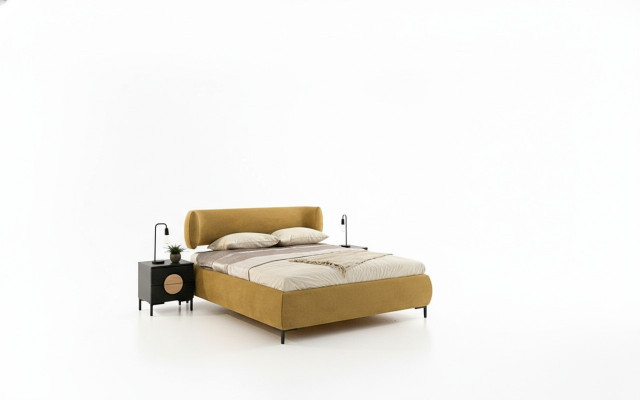 Schlofzëmmer Set Bett 2x Nuetsdëscher 2x Kommod Kleederschaf Hocker 7 Stéck.