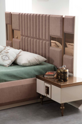 Luxus Bett Schlofzëmmer Italienesch Miwwelen Nei Material Holz Brong