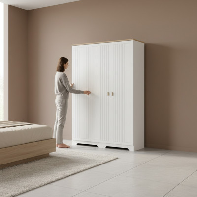 Kleederaschaf Schaf Holzschief Schlofkummer Miwwelen Design