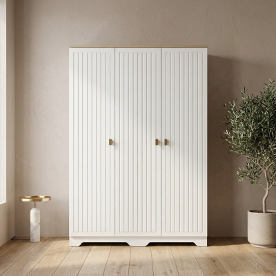 Kleederaschaf Schaf Holzschief Schlofkummer Miwwelen Design