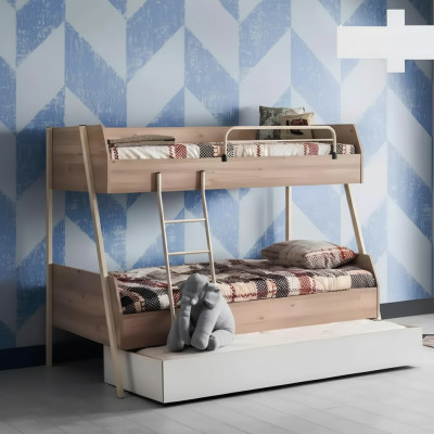 Dräifache Stäcksbett Bett Doppelstécksbett mat dräi Schlofplazen