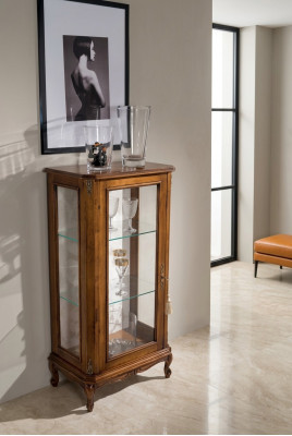 Klassesch Braun Vitrin Luxus Glasschaf Designer Holzmiwwelen Wunnzëmmer
