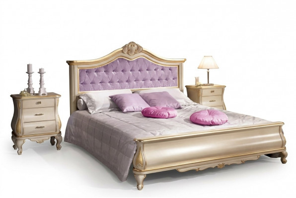 Bettdesign Luxuriéis Chesterfield Duebelbett fir Schlofzëmmer Holzmobiliär Bett