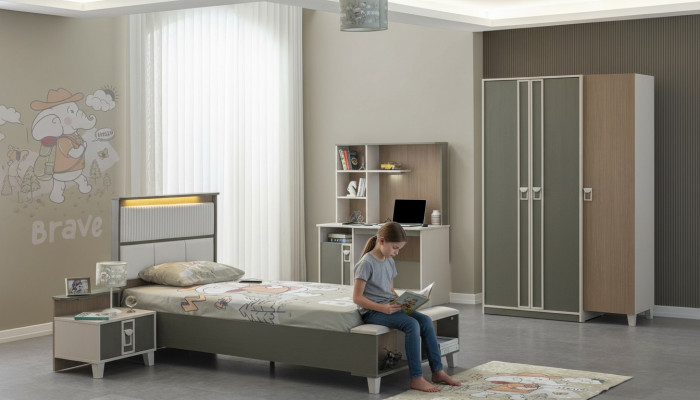 Kannersmiwwel Set Kannerzëmmer Bett Kannerbett Gro Holz Set 4-deelg