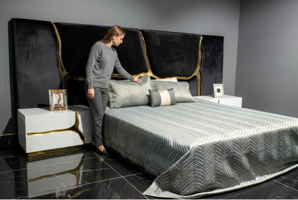 Schlofzëmmer Garnitur Duebelbett Luxus Bett Nuetsdëscher Modern Schwaarz
